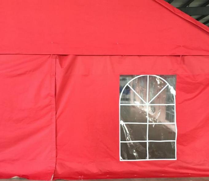 野外活動のウィンドウの赤いでき事党テントのPEの防水シート材料