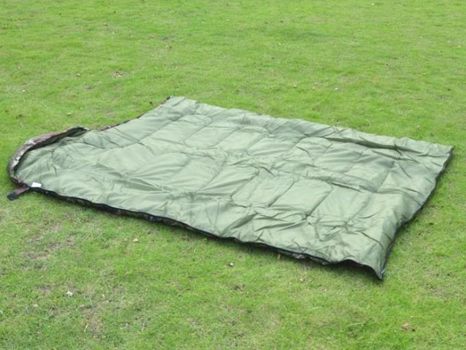柔らかい空の綿のキャンプの寝袋200gsm （180+30） *75cmのこぼれの抵抗力がある封筒を並べる170Tポリエステル タフタ